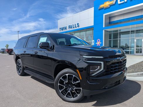 New 2026 Chevrolet Suburban RST image 1