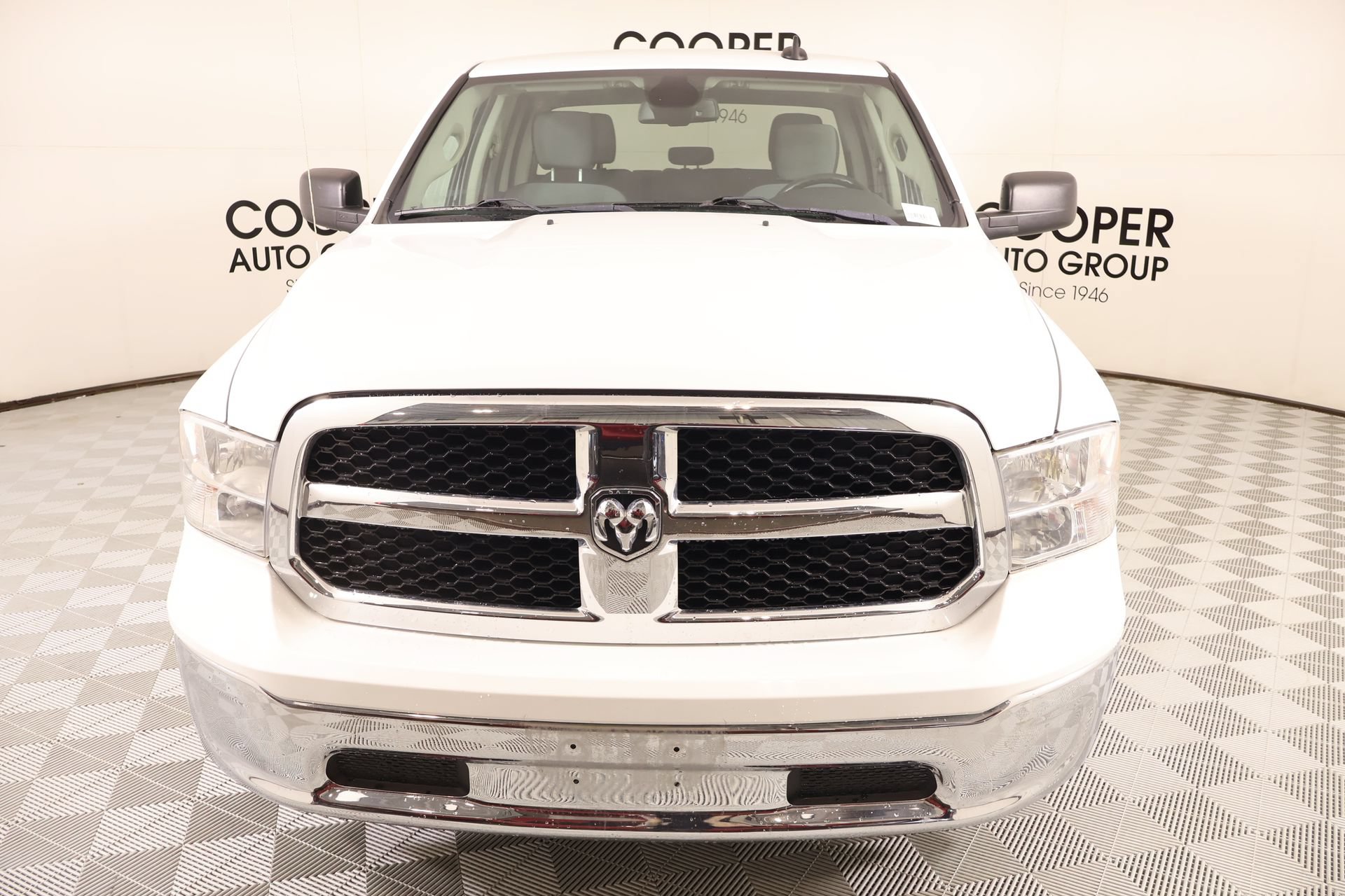 Used 2023 RAM 1500 Classic SLT w/ Electronics Group AWD/4WD image 8
