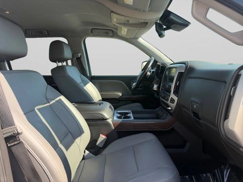 Used 2018 GMC Sierra 1500 SLT AWD/4WD image 33