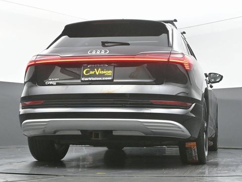 Used 2019 Audi e-tron Prestige w/ Prestige Package image 52