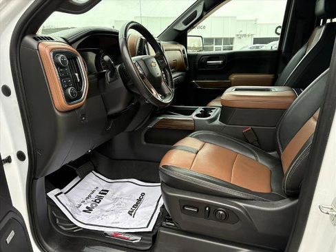 Certified 2021 Chevrolet Silverado 1500 High Country w/ LPO, Dark Essentials Package image 15