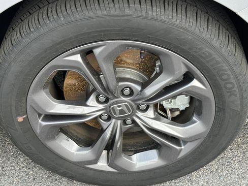 Used 2025 Honda Accord EX-L image 10