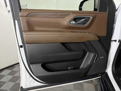 Used 2023 Chevrolet Tahoe High Country image 16