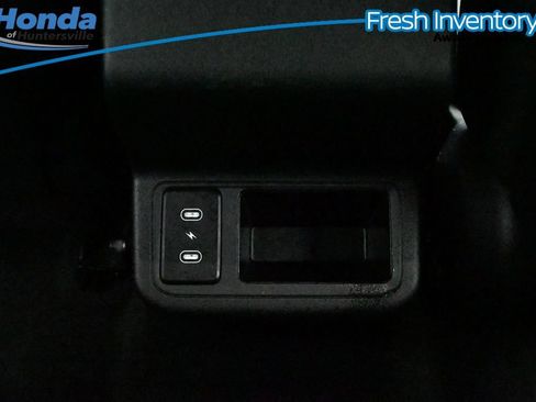 Used 2025 Kia K4 FWD image 19