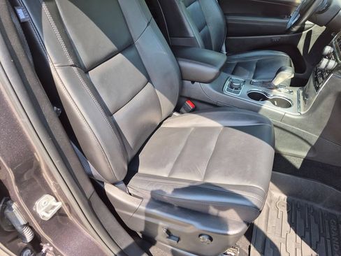 Used 2021 Jeep Grand Cherokee Limited w/ Premium Lighting Group AWD/4WD image 29
