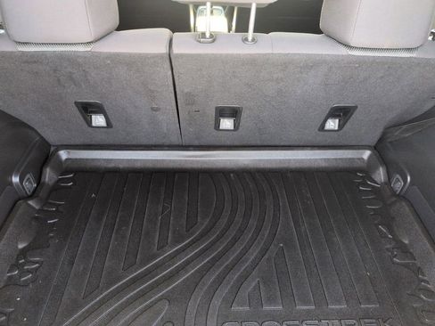 Used 2024 Subaru Crosstrek 2.0i Premium w/ Crosstrek Mirror Package image 18