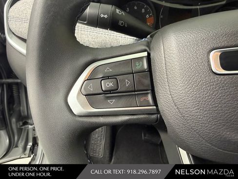 Used 2022 Jeep Compass Latitude AWD/4WD image 22
