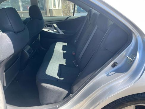 Used 2011 Toyota Camry SE w/ SE Extra-Value Pkg #1 image 9