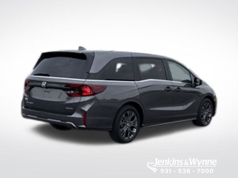 New 2026 Honda Odyssey Touring image 3
