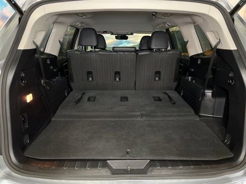 Certified 2023 Subaru Ascent Limited image 61