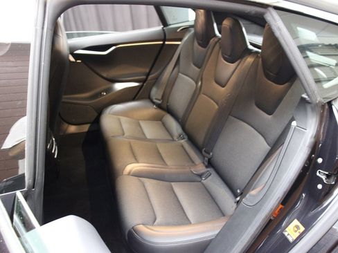 Used 2018 Tesla Model S 75D image 51