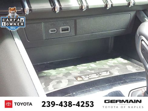 Used 2024 Chevrolet Colorado Z71 w/ Z71 Convenience Package 2 AWD/4WD image 33