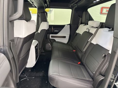 New 2025 GMC Hummer EV 3X image 15
