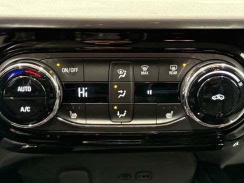 New 2026 Chevrolet Trax LT w/ Driver Confidence Package image 36