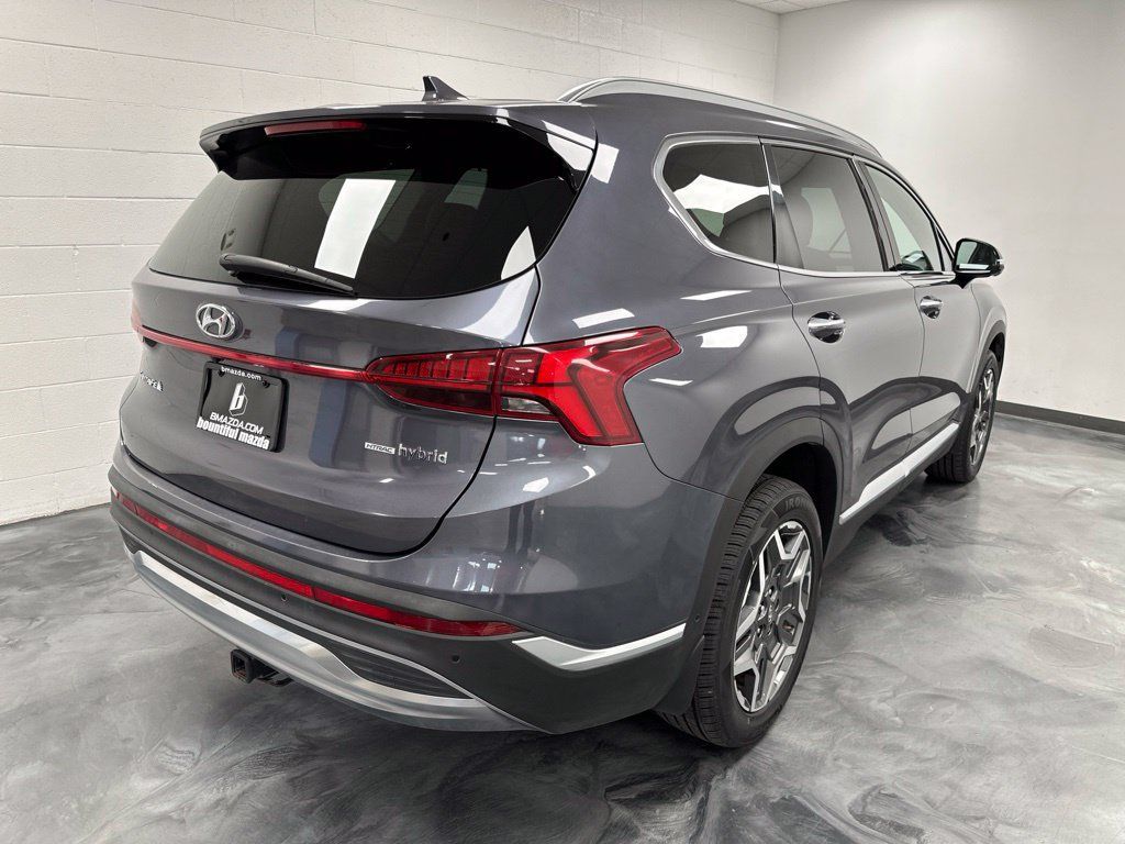 Used 2022 Hyundai Santa Fe Limited AWD/4WD image 6