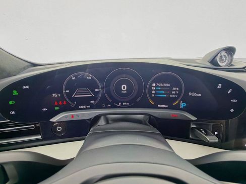 Certified 2020 Porsche Taycan Turbo S AWD/4WD image 15