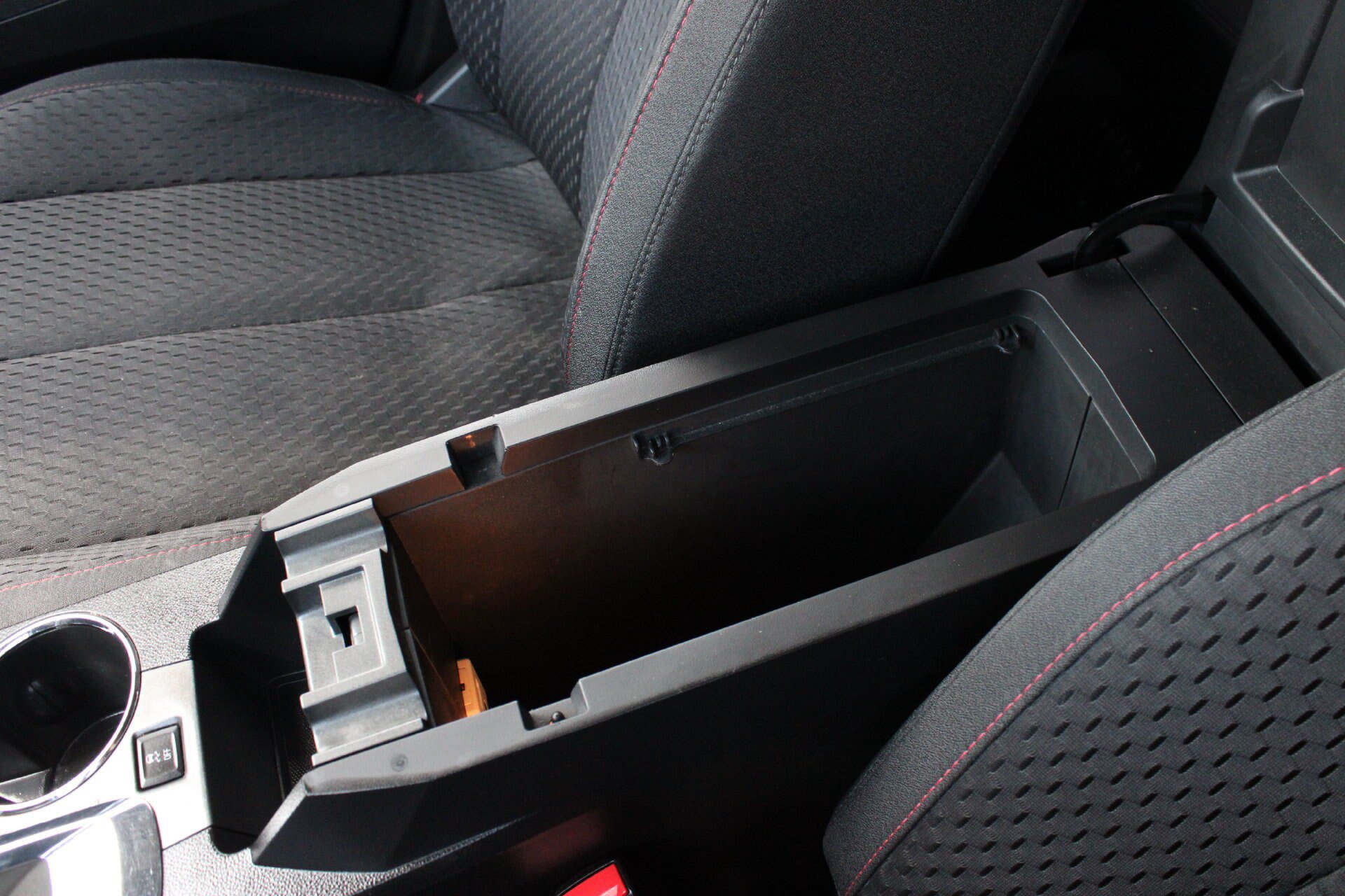 Used 2015 GMC Terrain SLE FWD image 43