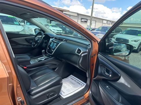 Used 2016 Nissan Murano SV FWD image 12