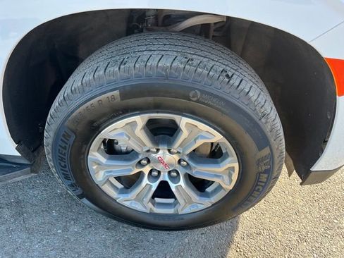 Used 2023 GMC Yukon XL SLE w/ Max Trailering Package AWD/4WD image 15