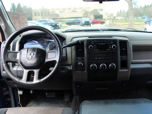 Used 2011 RAM 1500 ST w/ SXT Appearance Group AWD/4WD image 26