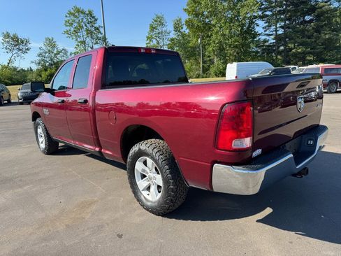 Used 2016 RAM 1500 ST w/ SXT Appearance Group AWD/4WD image 3