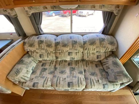 Used 2003 Ford E-450 and Econoline 450 image 24