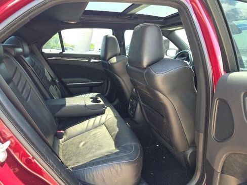 Certified 2023 Chrysler 300 C RWD image 12