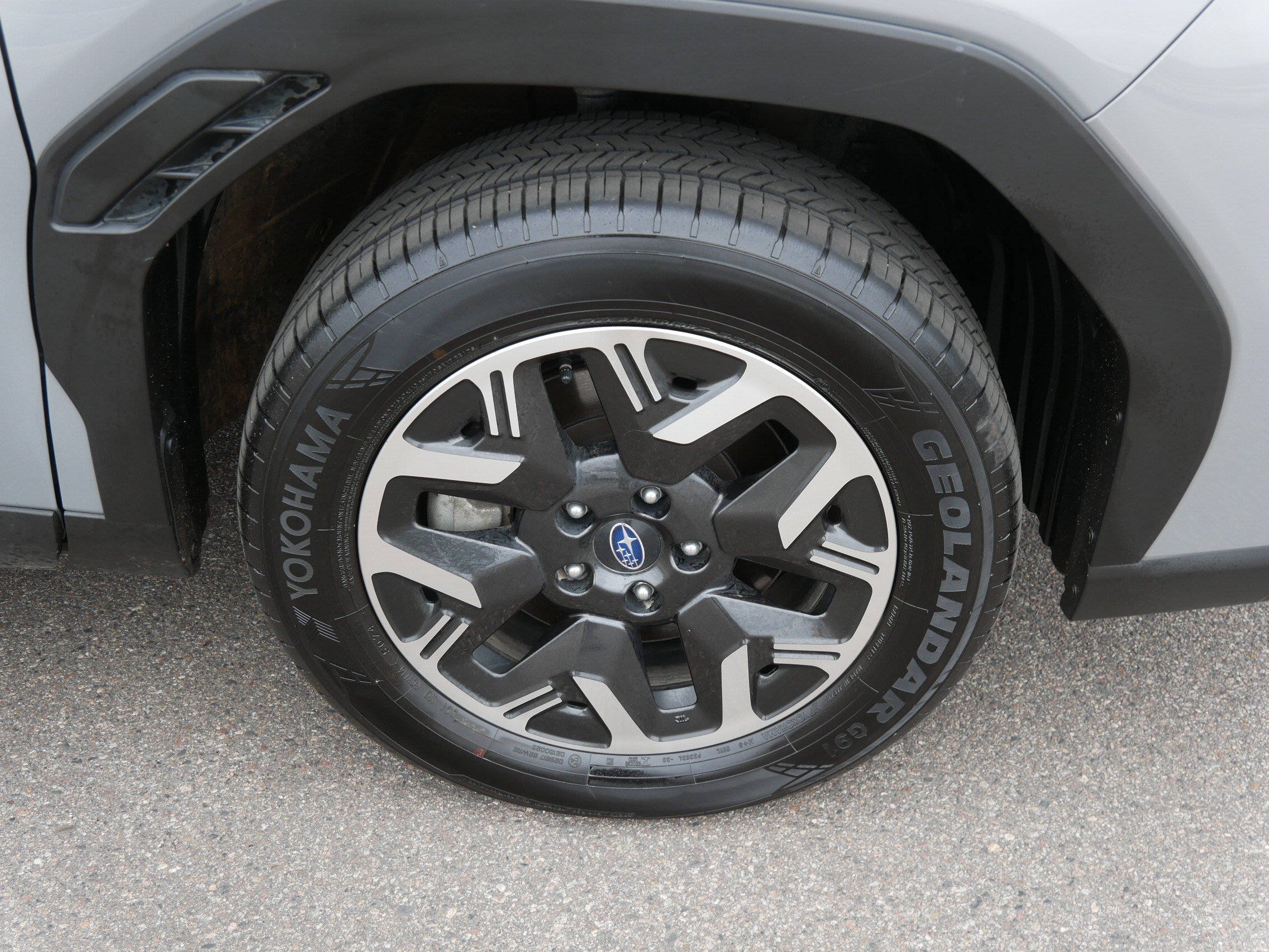 Certified 2025 Subaru Forester Premium AWD/4WD image 15