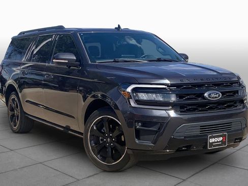 Certified 2024 Ford Expedition Max Limited AWD/4WD image 3