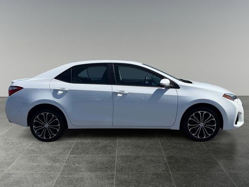 Used 2016 Toyota Corolla S Premium FWD image 11