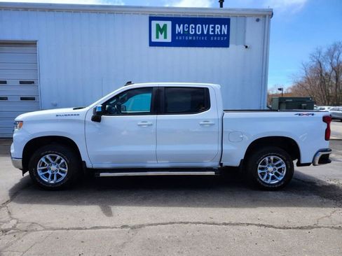 Used 2023 Chevrolet Silverado 1500 LT AWD/4WD image 2