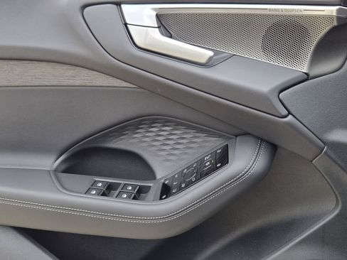 New 2025 Audi A5 2.0T Prestige image 25