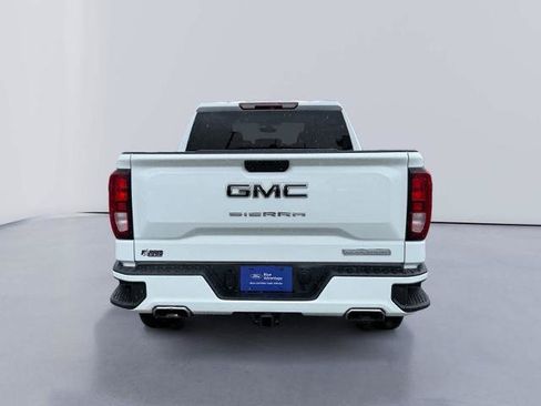 Used 2021 GMC Sierra 1500 Elevation w/ LPO, Elevation Black Package AWD/4WD image 4