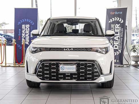 Used 2023 Kia Soul GT-Line FWD image 2