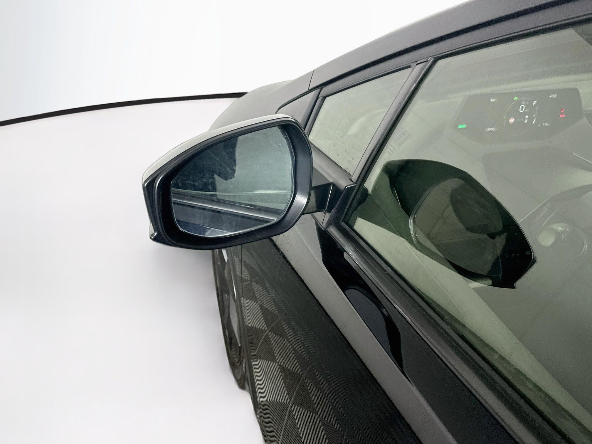 Used 2026 Toyota Prius LE FWD image 16