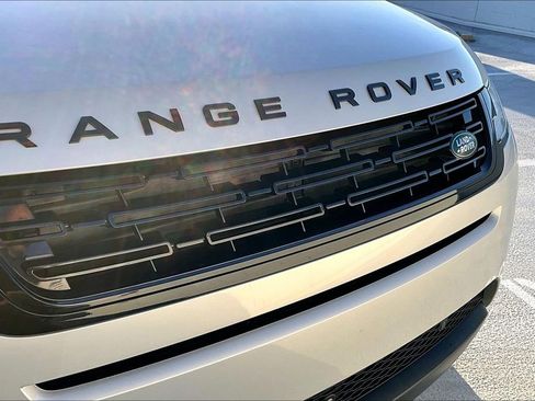 Certified 2025 Land Rover Range Rover Evoque S AWD/4WD image 31