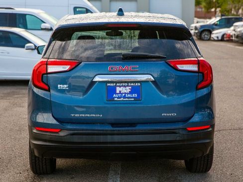 Used 2024 GMC Terrain SLE AWD/4WD image 6