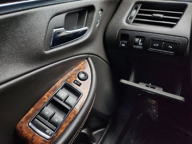 Used 2014 Chevrolet Impala LT w/ Convenience Package FWD image 35