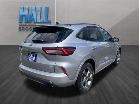Used 2024 Ford Escape ST-Line w/ Tech Pack #1 AWD/4WD image 5
