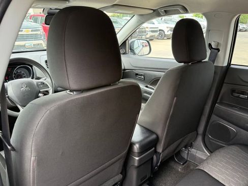 Used 2023 Mitsubishi Outlander Sport ES AWD/4WD image 24