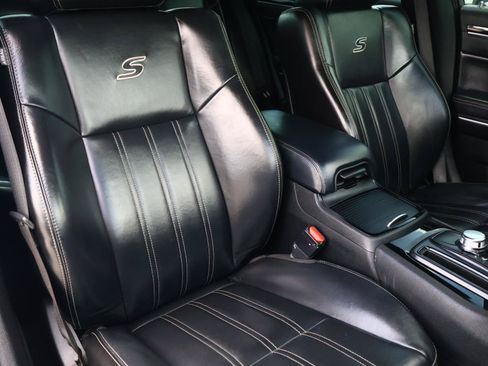 Used 2023 Chrysler 300 S RWD image 17