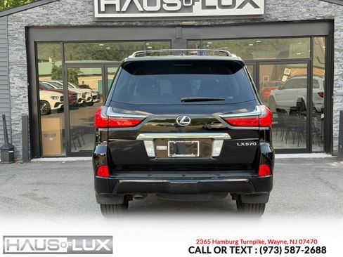 Used 2017 Lexus LX 570 4WD image 21