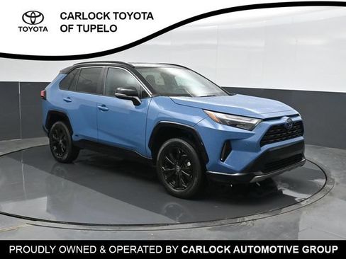 Used 2023 Toyota RAV4 XSE AWD/4WD image 5