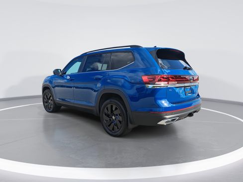 New 2026 Volkswagen Atlas SE image 5