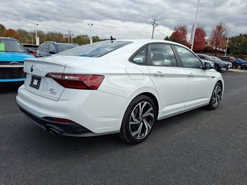 Certified 2023 Volkswagen Jetta GLI Autobahn image 7