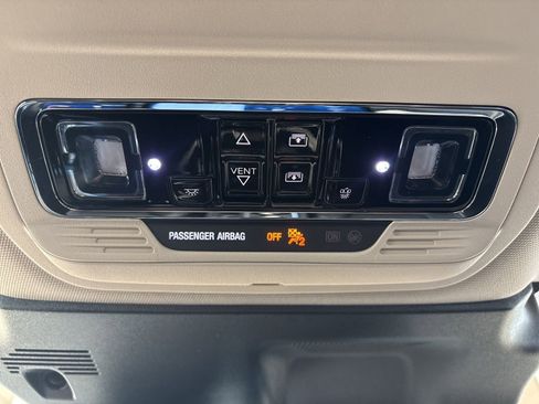 Used 2023 Lincoln Corsair FWD w/ Equipment Group 101A image 23