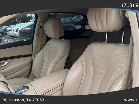 Used 2019 Mercedes-Benz S 560 Sedan image 23
