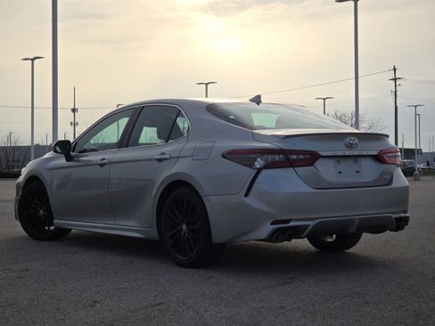 Used 2023 Toyota Camry XSE image 15