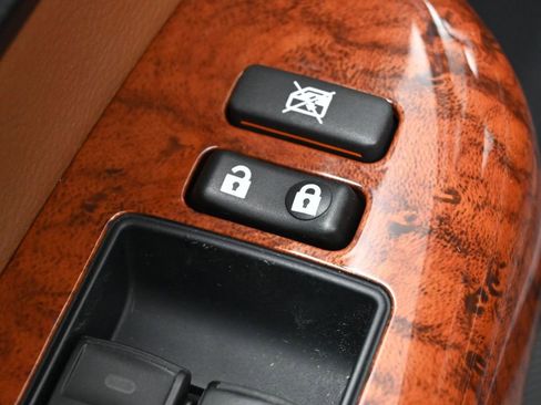 Certified 2021 Toyota Sequoia Platinum image 14