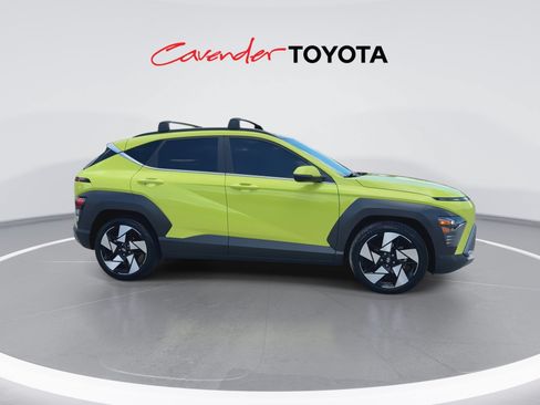 Used 2025 Hyundai Kona Limited FWD image 9